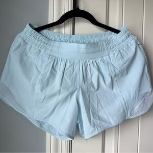 Lululemon Hotty-Hot low rise 4” size 10